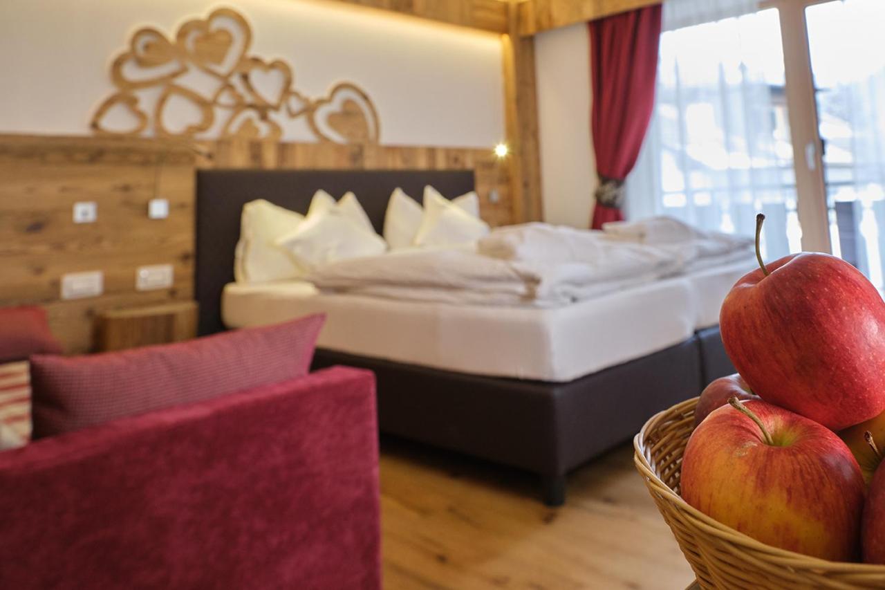 Cimon Dolomites Hotel Predazzo Exteriör bild